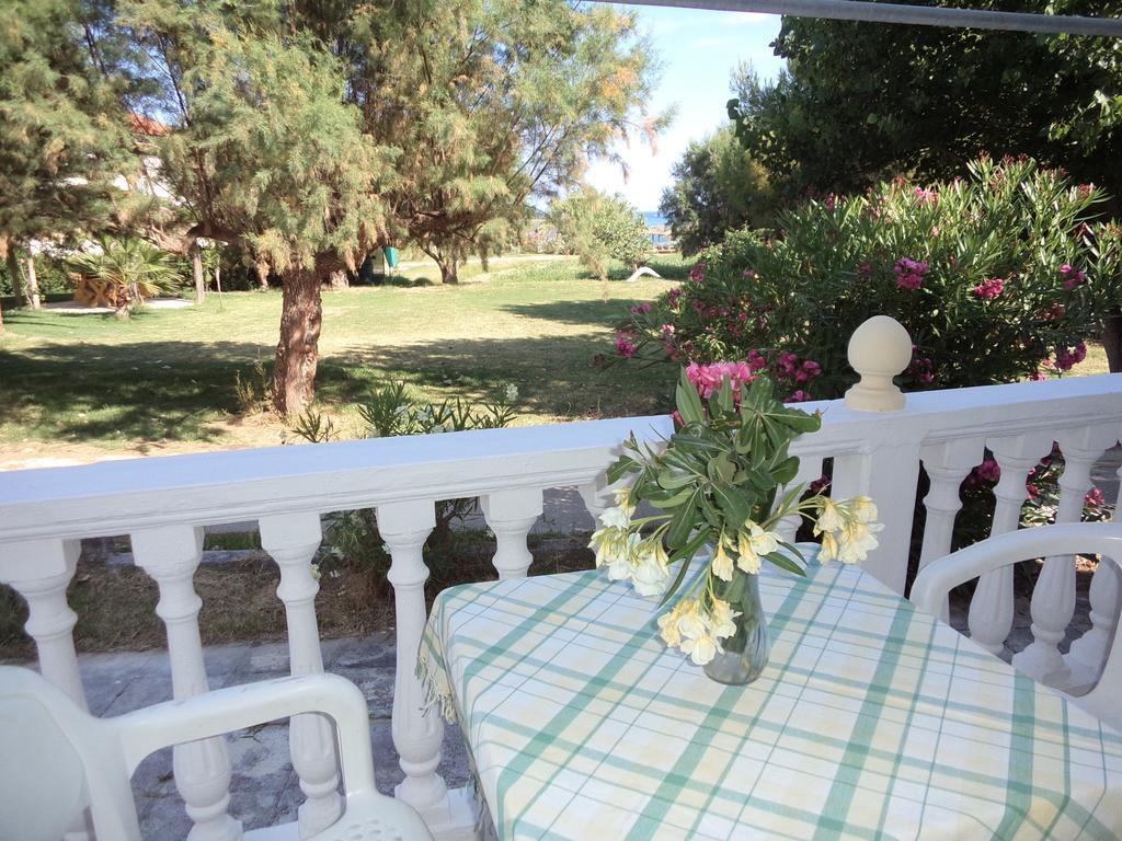 Renesis Studios Lithakia  Oda fotoğraf