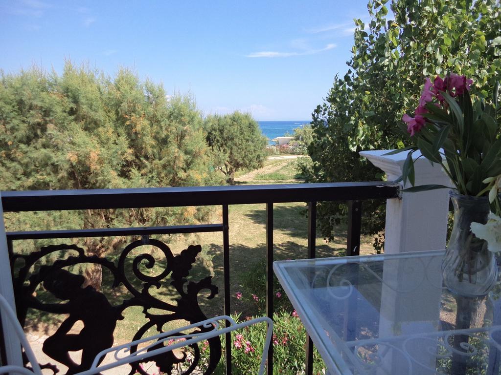 Renesis Studios Lithakia  Oda fotoğraf
