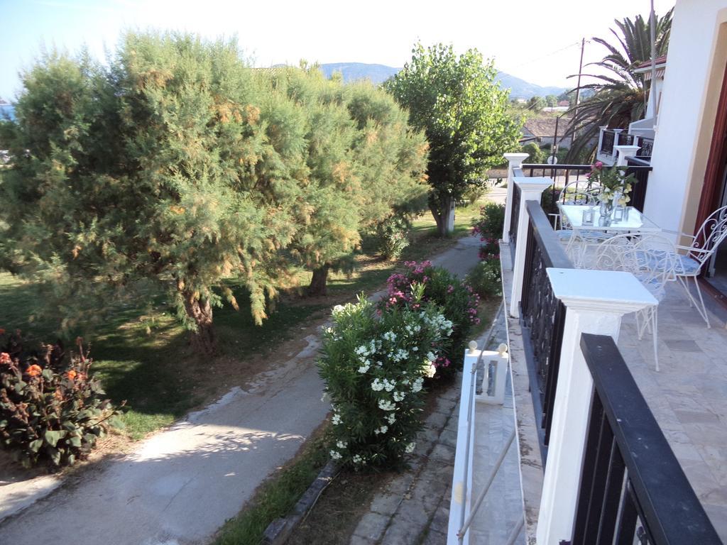 Renesis Studios Lithakia  Oda fotoğraf