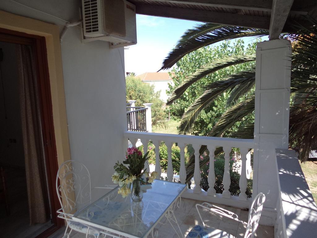 Renesis Studios Lithakia  Oda fotoğraf