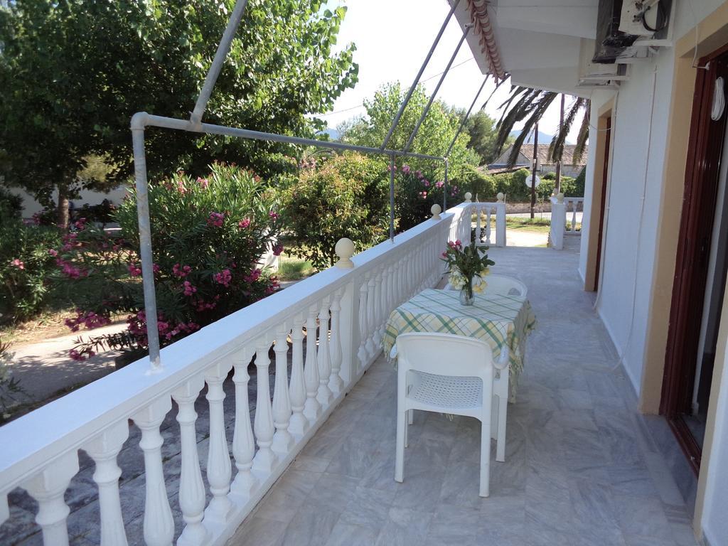 Renesis Studios Lithakia  Oda fotoğraf